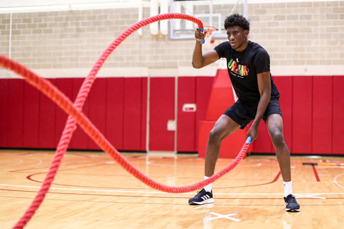 Indiana freshman Kaleb Banks performs rope workouts at Cook Hall in Bloomington, Ind. 